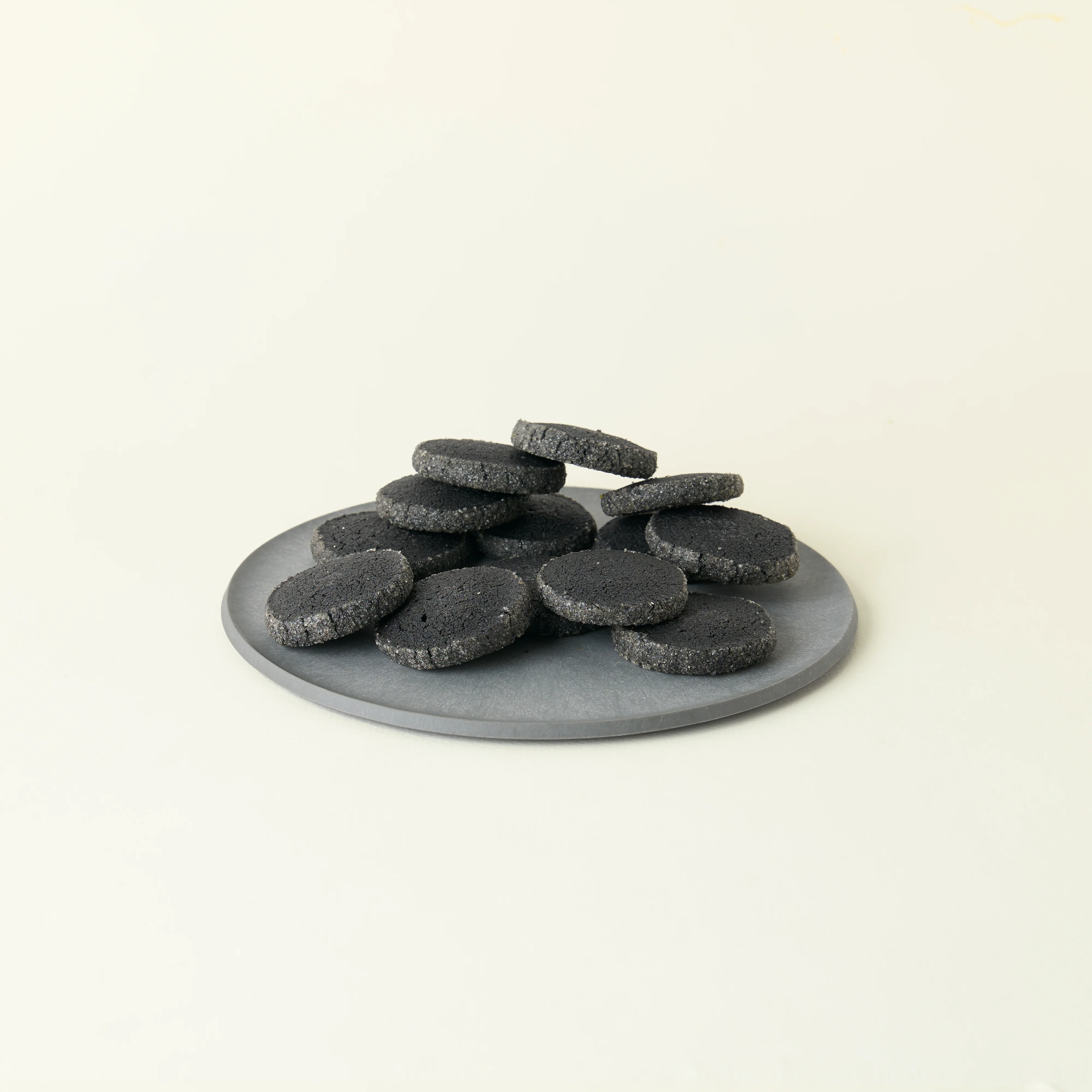 Bamboo Charcoal Sablé - Image 3