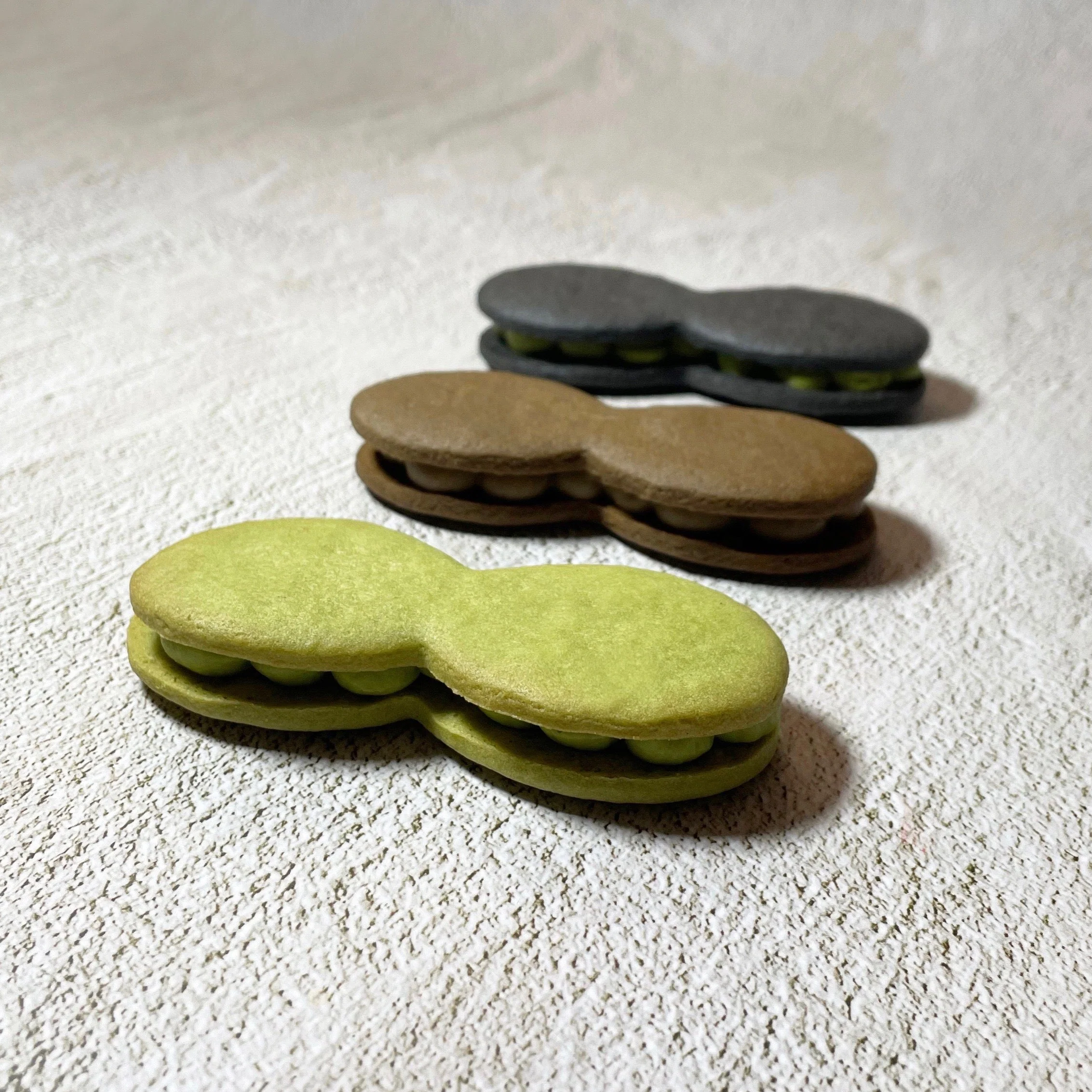 Japanese Cream Biscuit Trio - 3 flavours - Matcha, Bamboo Charcoal, Hojicha - Image 3